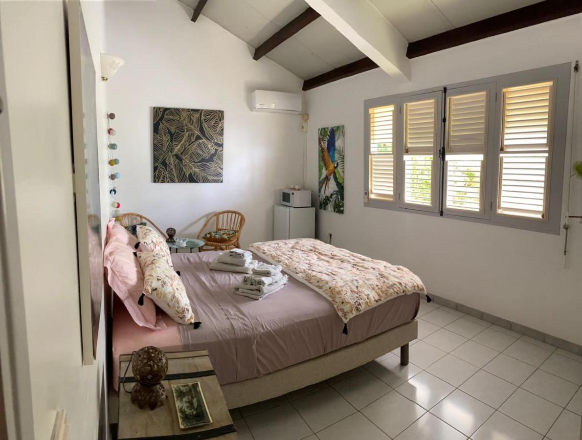 Chambre D'Hote Et Loft Dans Maison De Charme Piscine A Debordement La Villa Gialla Schoelcher Eksteriør billede